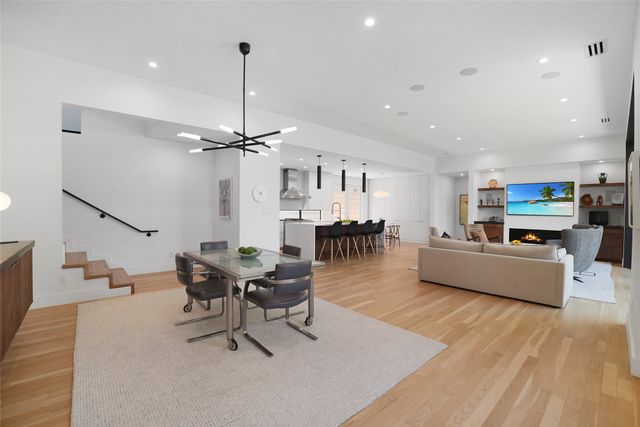 4135 Valley Ridge Road, Dallas, TX 75220