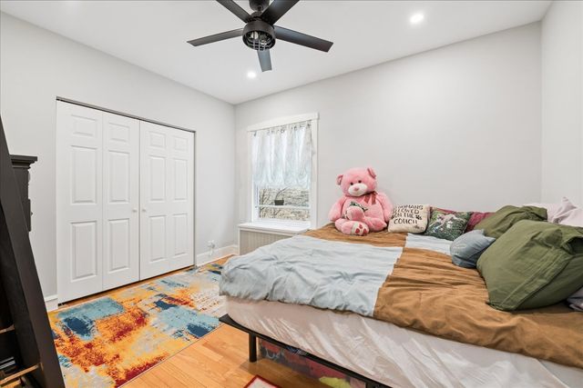 2629 W Winnemac Avenue, Chicago, IL 60625