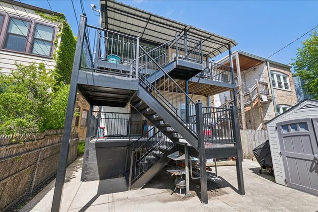 2629 W Winnemac Avenue, Chicago, IL 60625