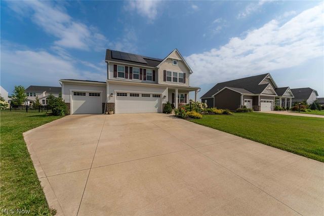 36246 Fortunato Drive, North Ridgeville, OH 44039