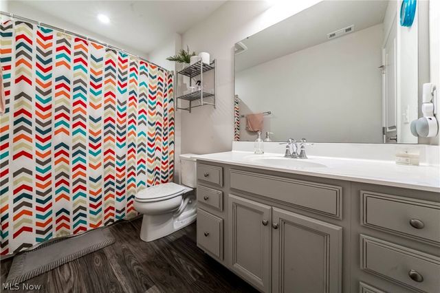 36246 Fortunato Drive, North Ridgeville, OH 44039