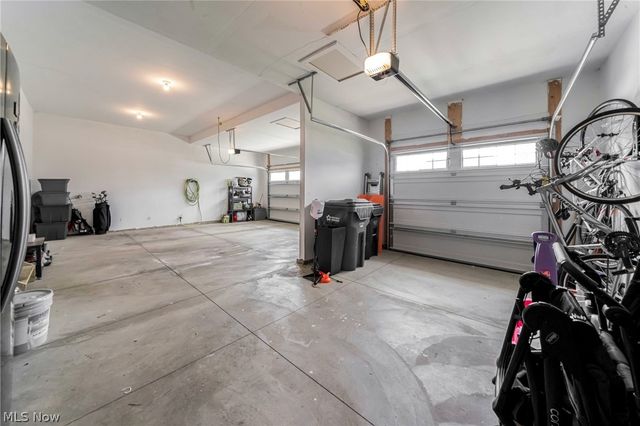 36246 Fortunato Drive, North Ridgeville, OH 44039