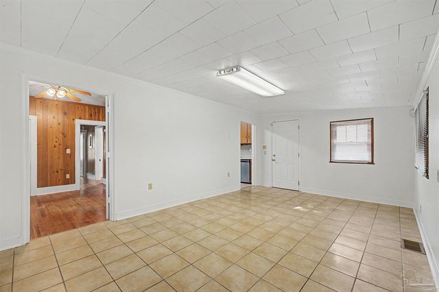 1713 Lee St, Pensacola, FL 32503