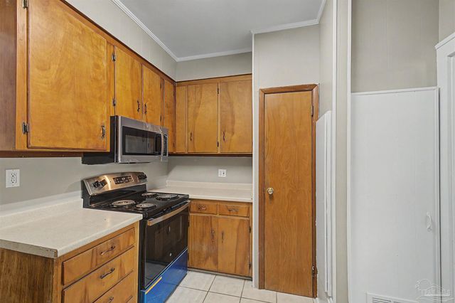 1713 Lee St, Pensacola, FL 32503