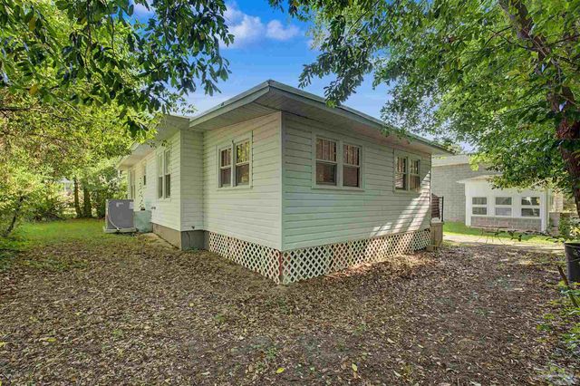 1713 Lee St, Pensacola, FL 32503