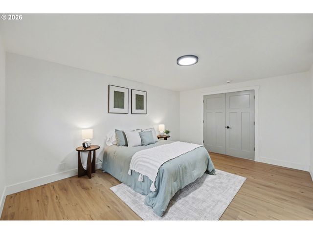 2175 Princeton Dr, Eugene, OR 97405