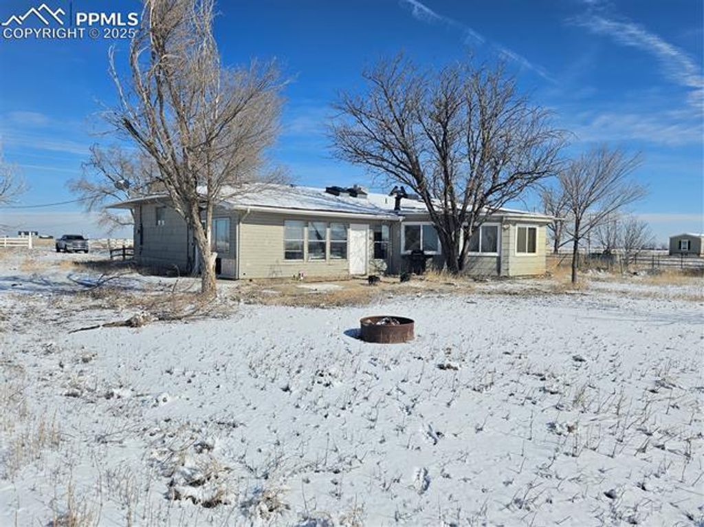 40444 Bush Road, Avondale, CO 81022 — photo 3