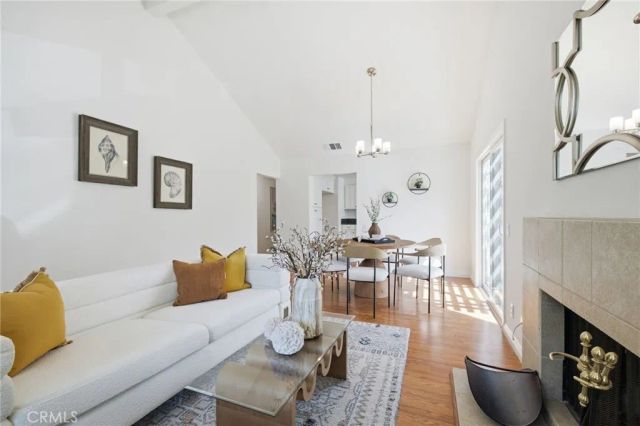 23 Spring Buck, Irvine, CA 92614