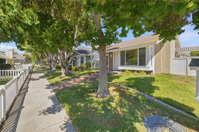23 Spring Buck, Irvine, CA 92614