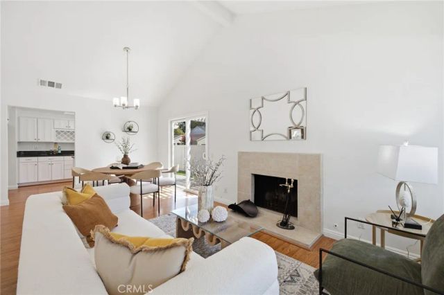 23 Spring Buck, Irvine, CA 92614