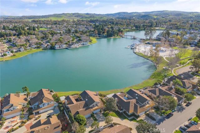 23 Spring Buck, Irvine, CA 92614