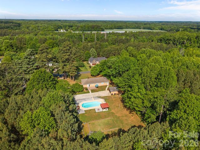 745 Dukeville Road, Salisbury, NC 28146