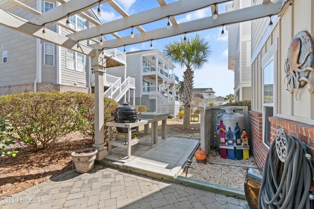 6281 Basilwood Drive SW, Ocean Isle Beach, NC 28469
