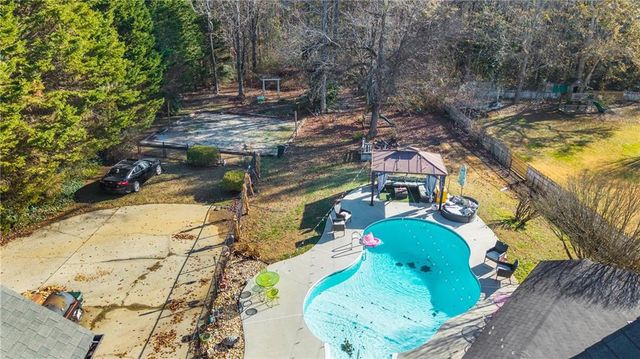 8658 Newborn Way, Douglasville, GA 30134