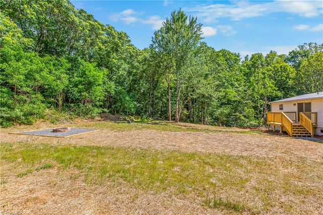 1100 Sandy Lane, Sandy Ridge, NC 27046
