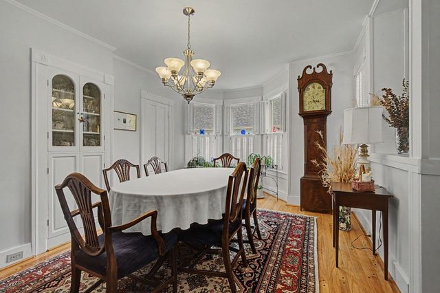 13 East St, Southampton, MA 01073