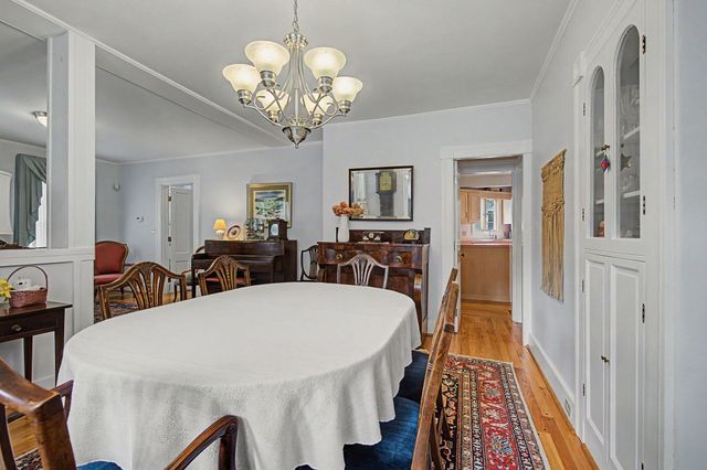 13 East St, Southampton, MA 01073