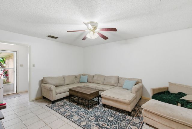 209 Moonlight- Trail, Stephenville, TX 76401