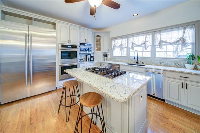 6462 Waterscape Ridge, Gainesville, GA 30506