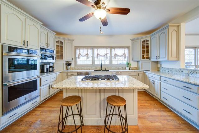 6462 Waterscape Ridge, Gainesville, GA 30506