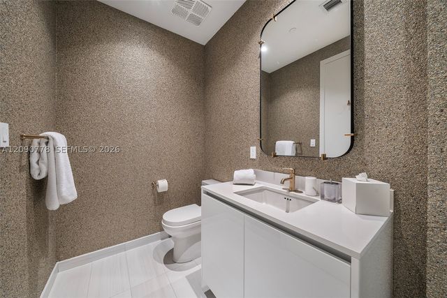 2655 S Bayshore Dr 1412, Miami, FL 33133