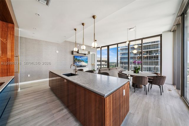 2655 S Bayshore Dr 1412, Miami, FL 33133