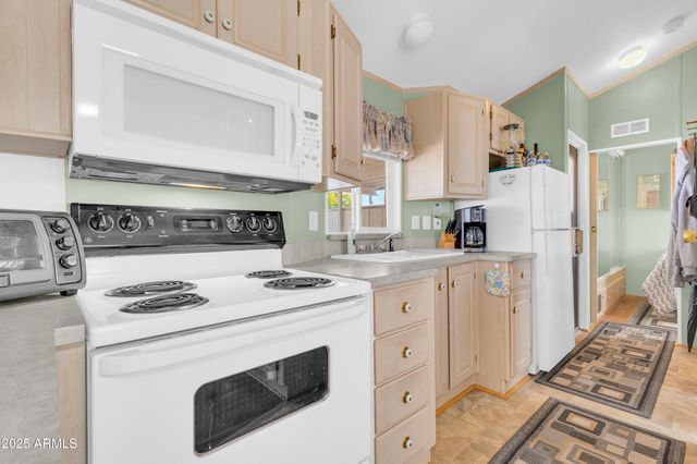 1356 W Kiowa Circle, Apache Junction, AZ 85119