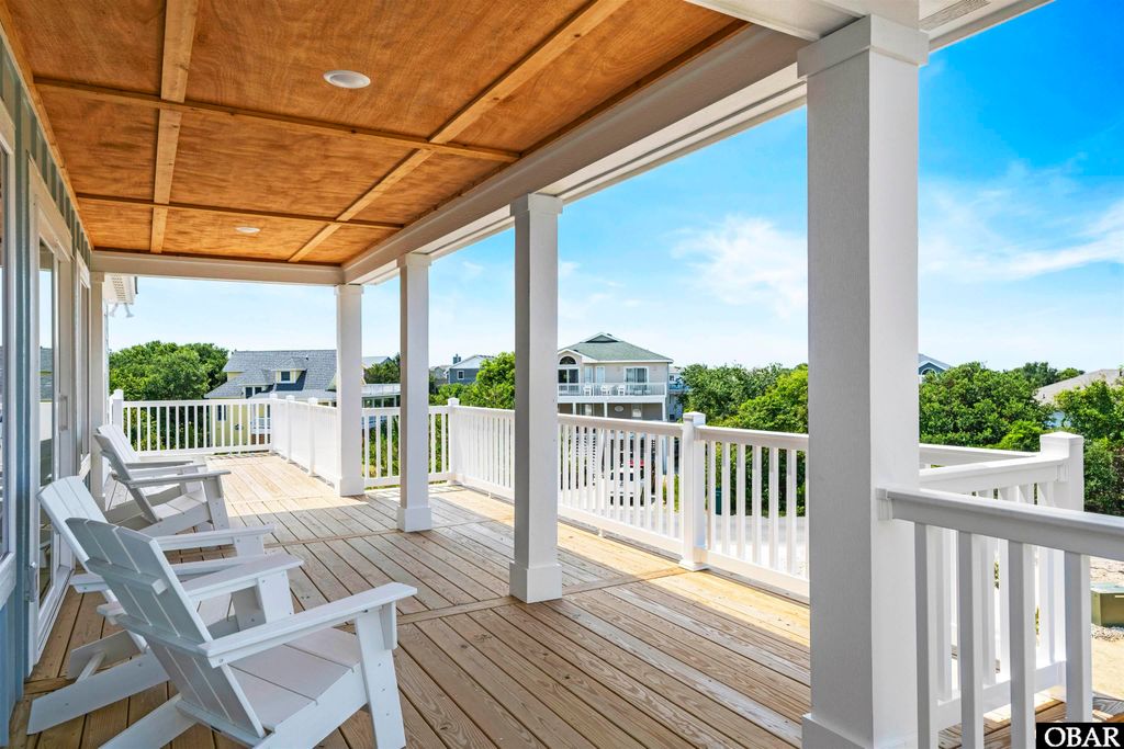 Image 21 of property listing at 108 Pintail Drive, Duck, NC 27949