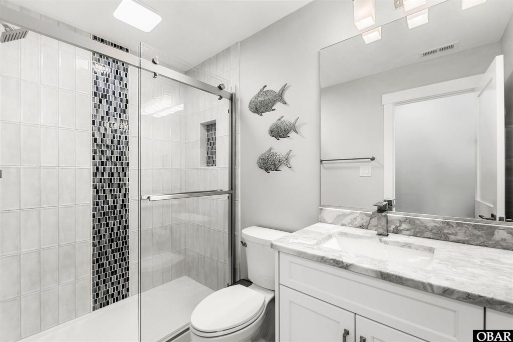 Image 34 of property listing at 108 Pintail Drive, Duck, NC 27949