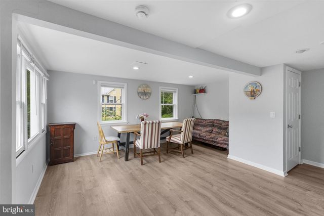 26001 FREDERICK RD, Clarksburg, MD 20871