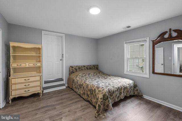 26001 FREDERICK RD, Clarksburg, MD 20871