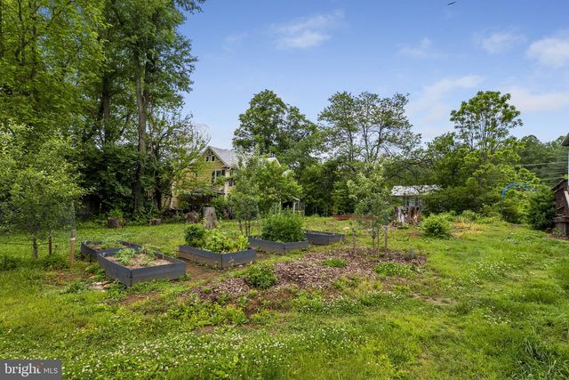26001 FREDERICK RD, Clarksburg, MD 20871