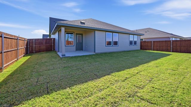 834 Tiger Lily Way, Pilot Point, TX 76258