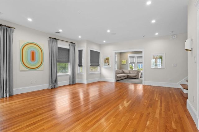 50 Columbia 2, Brookline, MA 02446