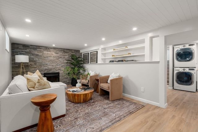 5 Sachem Rd, Needham, MA 02494