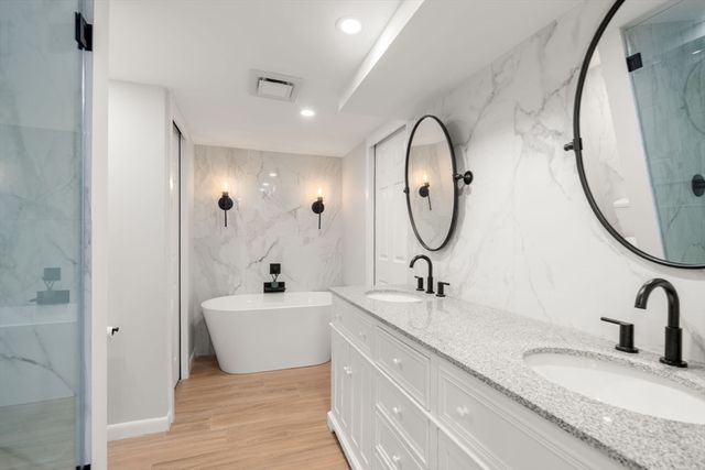 5 Sachem Rd, Needham, MA 02494