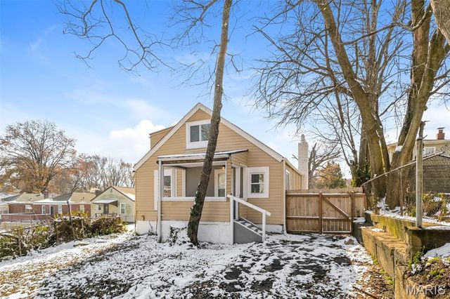 7061 Idlewild Avenue, Jennings, MO 63136