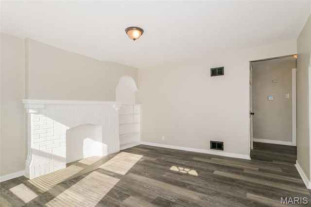 7061 Idlewild Avenue, Jennings, MO 63136