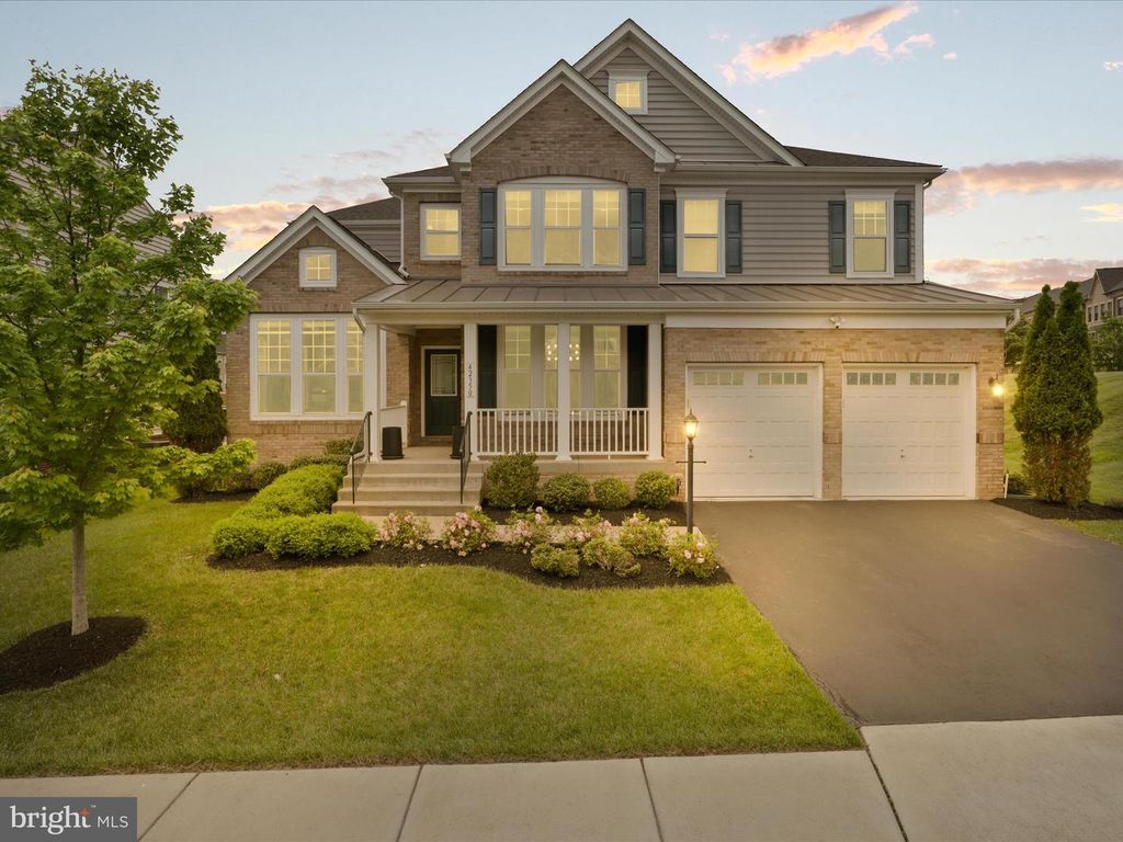 42350 STONEMONT CIR, Ashburn, VA 20148