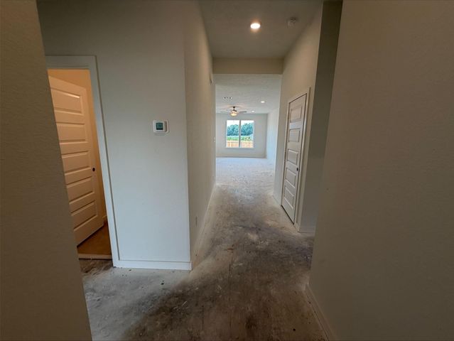 306 Rockbridge Drive, Huntsville, TX 77340