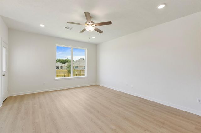 306 Rockbridge Drive, Huntsville, TX 77340