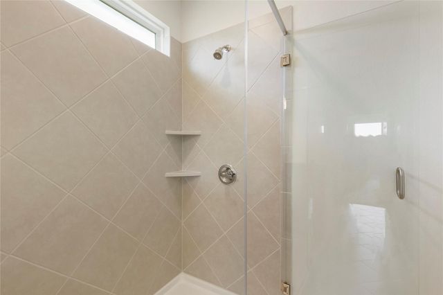 306 Rockbridge Drive, Huntsville, TX 77340