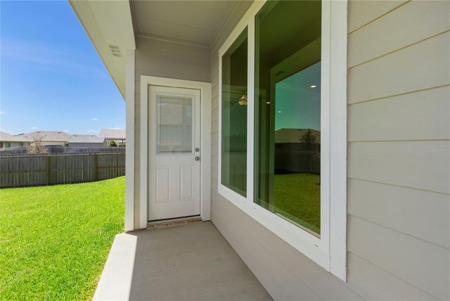 306 Rockbridge Drive, Huntsville, TX 77340