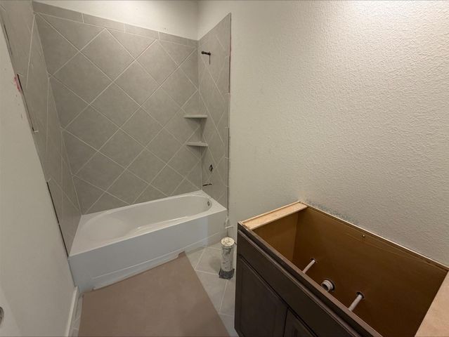 306 Rockbridge Drive, Huntsville, TX 77340