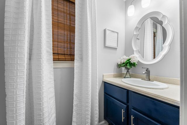 2264 FOREST GROVE CV, Memphis, TN 38119