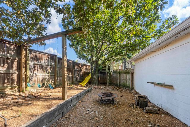 2264 FOREST GROVE CV, Memphis, TN 38119