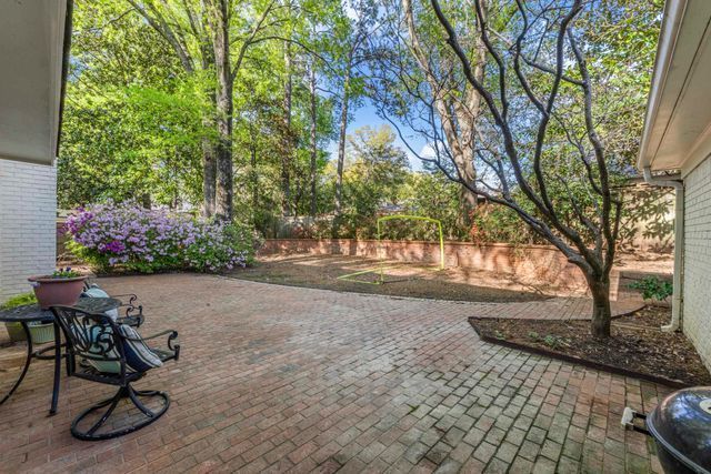 2264 FOREST GROVE CV, Memphis, TN 38119