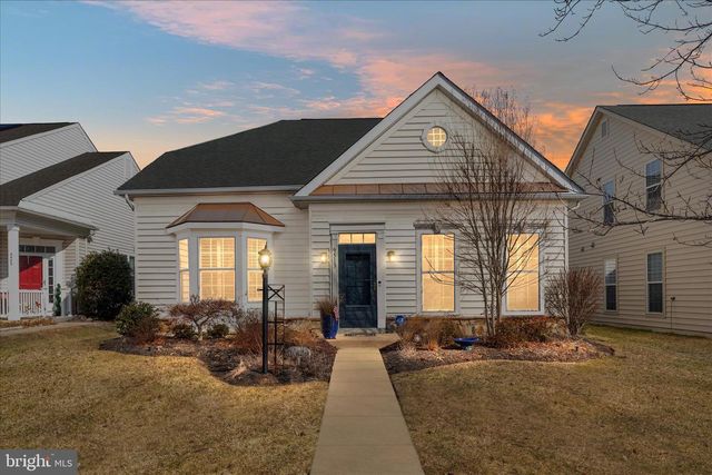 9513 MOONEN BAY LN, Bristow, VA 20136