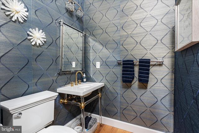 9513 MOONEN BAY LN, Bristow, VA 20136