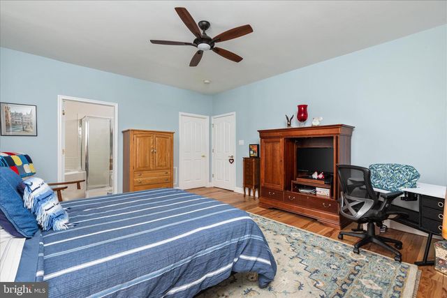 9513 MOONEN BAY LN, Bristow, VA 20136